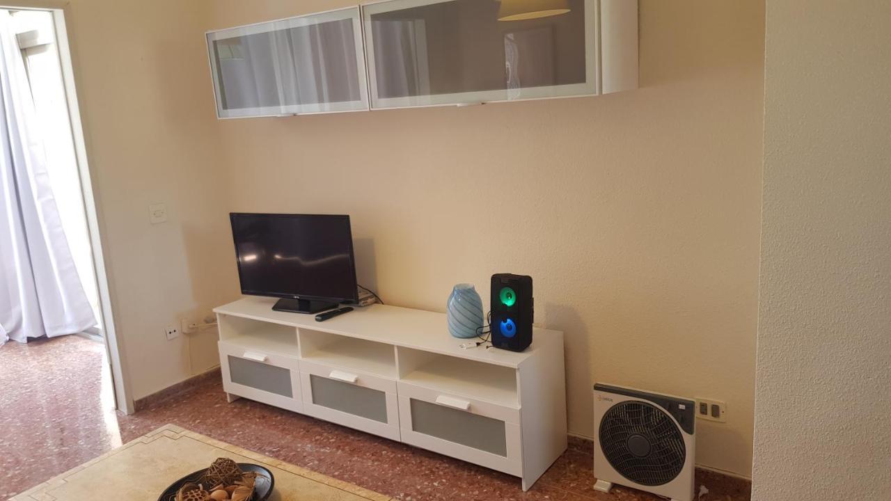 Disponible En Abril-Wifi-3Hab, 6 Pers, -Piscina, Aire Acondi-Parking Opcionable Extra Apartment Benidorm Exterior photo