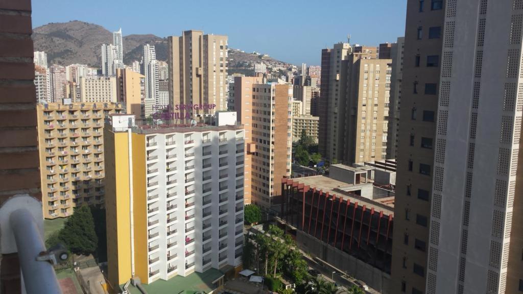 Disponible En Abril-Wifi-3Hab, 6 Pers, -Piscina, Aire Acondi-Parking Opcionable Extra Apartment Benidorm Exterior photo