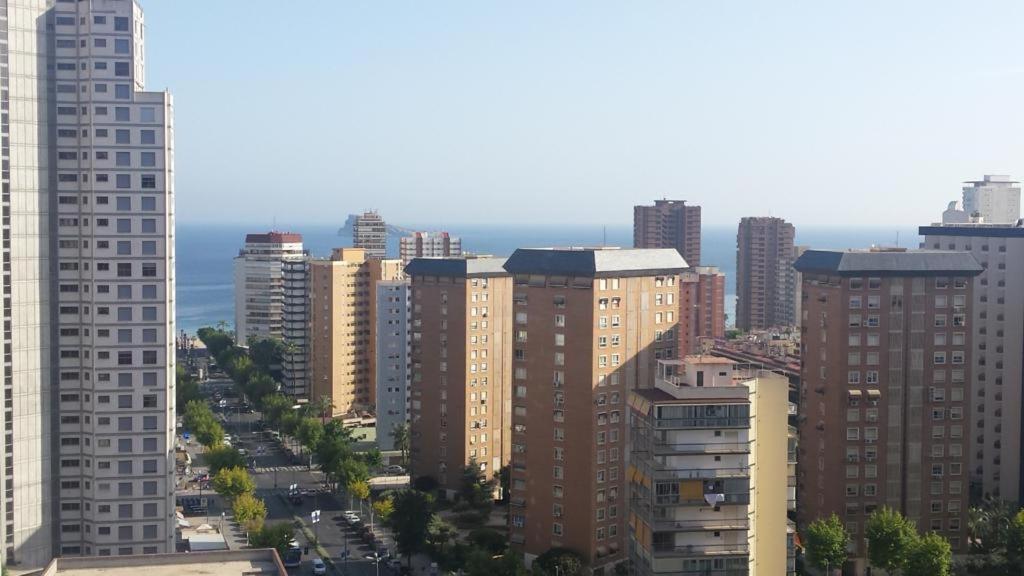 Disponible En Abril-Wifi-3Hab, 6 Pers, -Piscina, Aire Acondi-Parking Opcionable Extra Apartment Benidorm Exterior photo